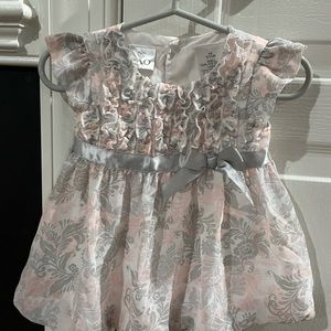 Super cute dress be leggings for 6 month old